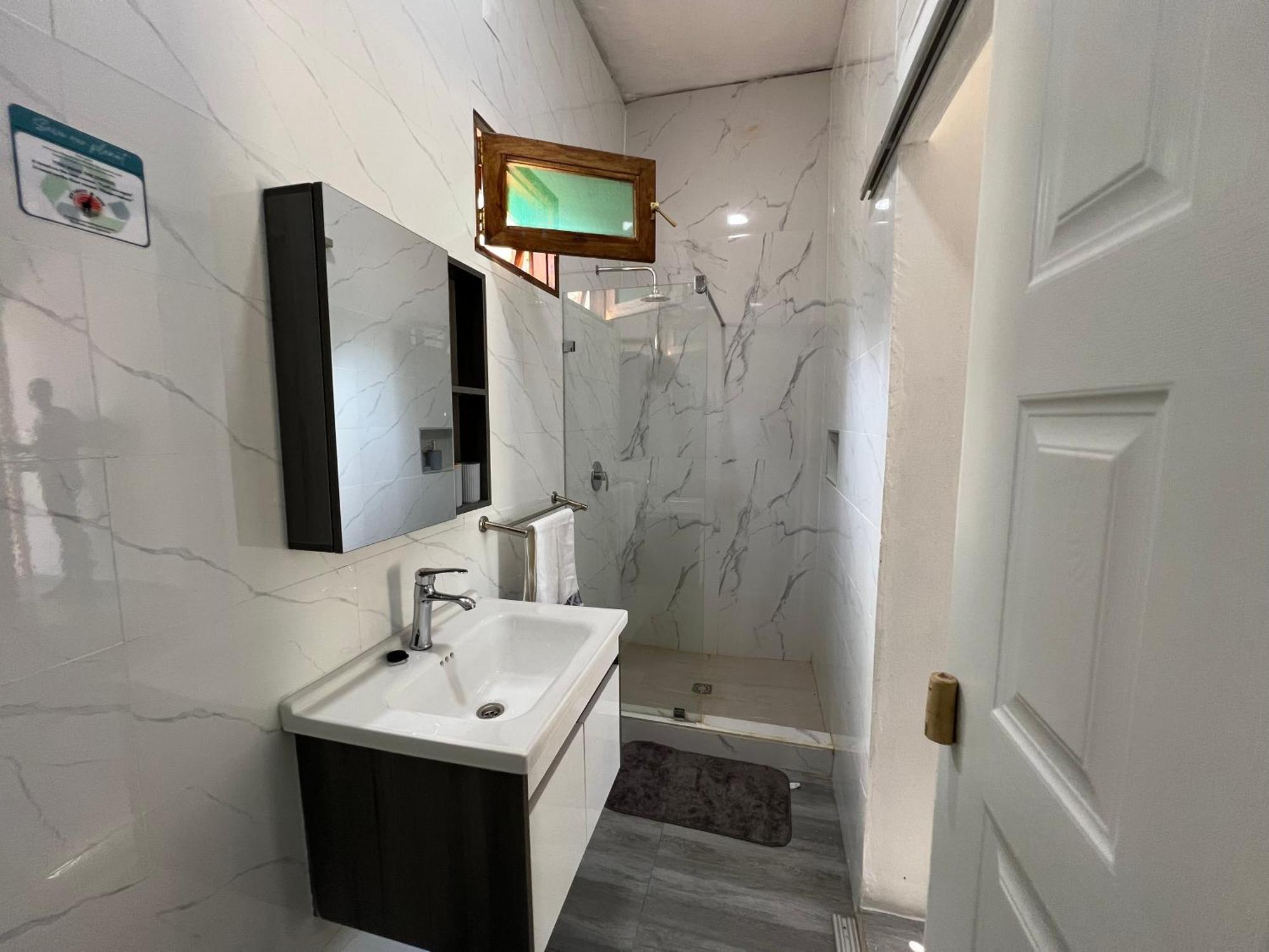 빌란쿨로스 New Giraffe House B&B 외부 사진