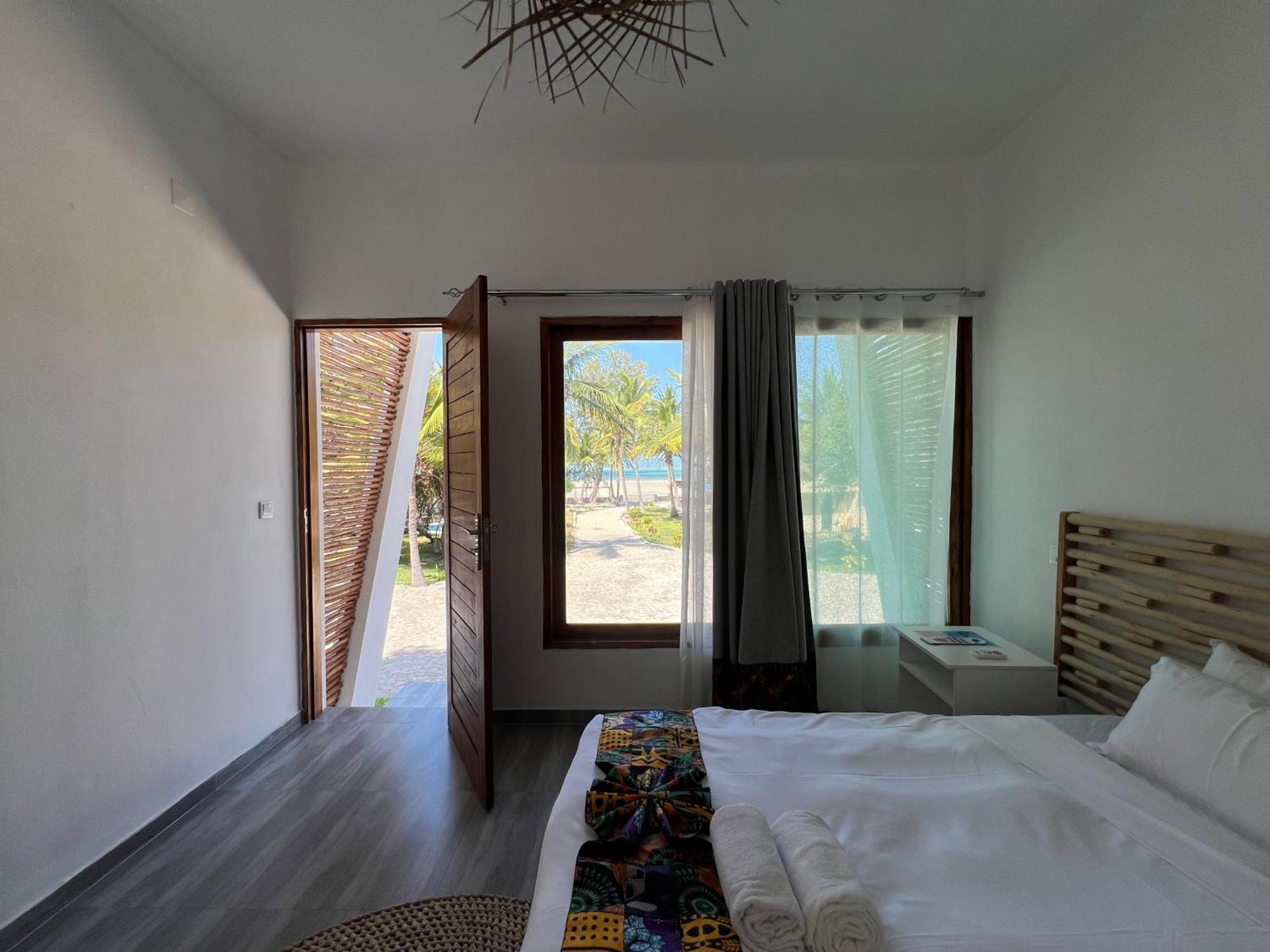 빌란쿨로스 New Giraffe House B&B 외부 사진